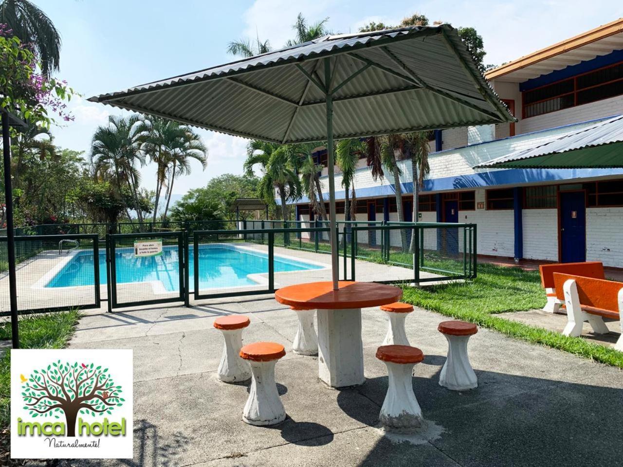 בוגה Imca Hotel מראה חיצוני תמונה